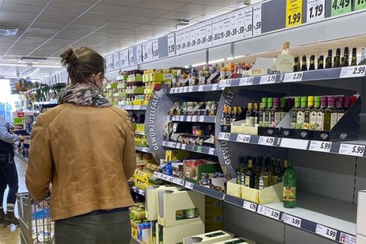 Almanya'da tüketici güveni düşmeye devam ediyor