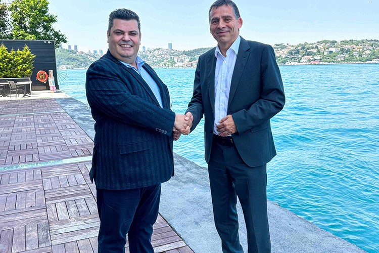 Aras Kargo'da, ortaklık pekişti