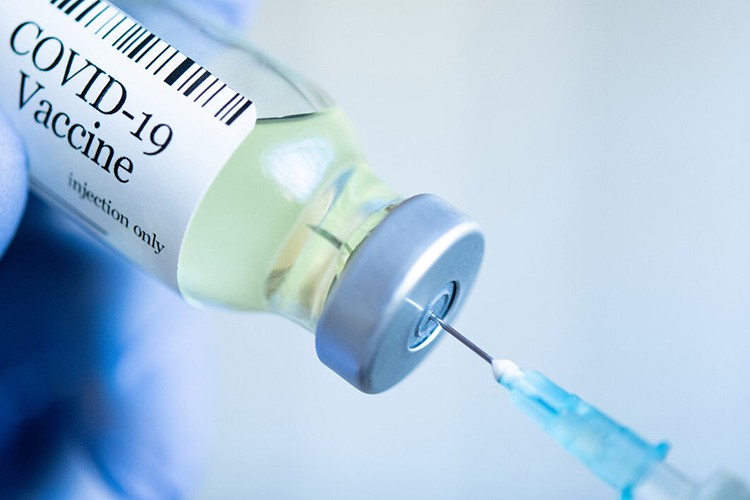 Aşı üreticileri milyarlarca dolar kazandı