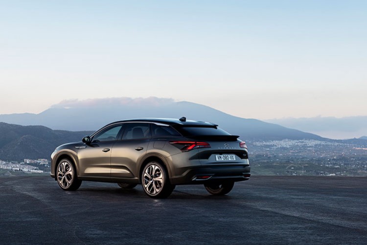 Sıra dışı tasarım