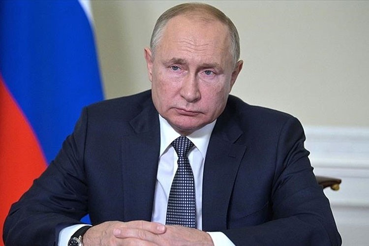 "Enerji ihracatında güney ve doğuya yöneleceğiz"