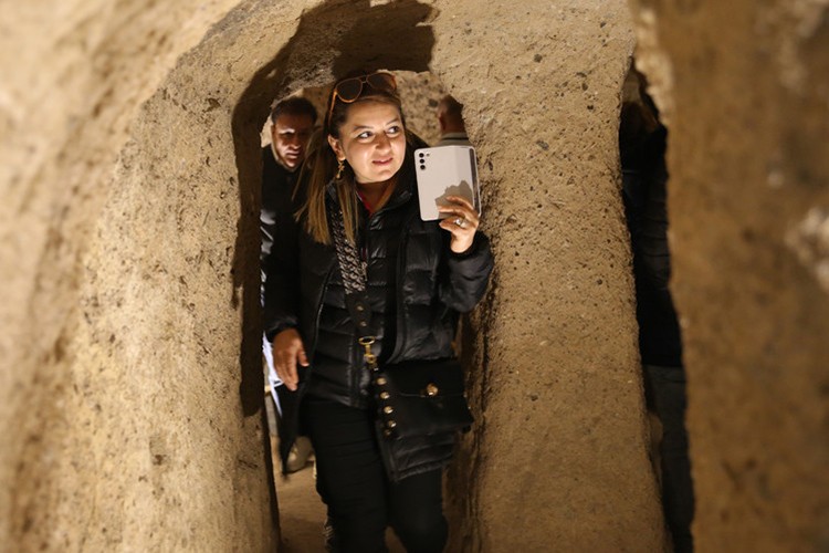 Kapadokya'nın yer altı şehirleri turist çekiyor