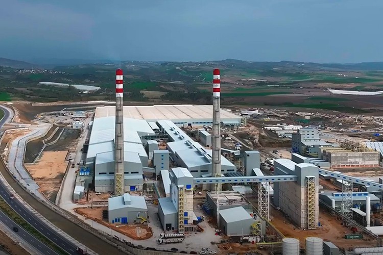 Şişecam en büyük düz cam tesisi yatırımını tamamladı