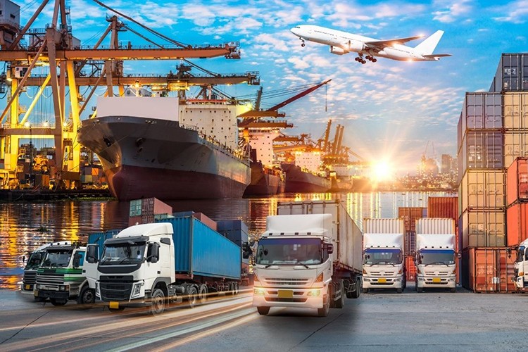 Lojistik firmaları ekonomik sorunlara odaklandı