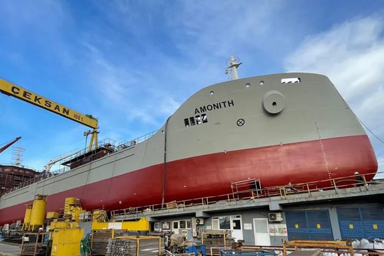 TÜRK mühendisliğiyle Amonith suya indi