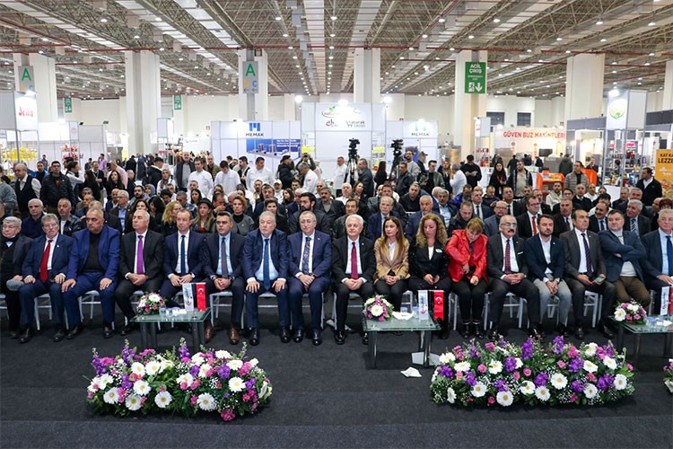İzmir'de 3 fuarın açılışı yapıldı