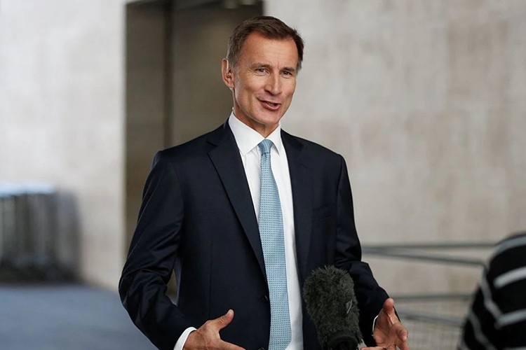 İngiltere'nin yeni Maliye Bakanı Jeremy Hunt oldu