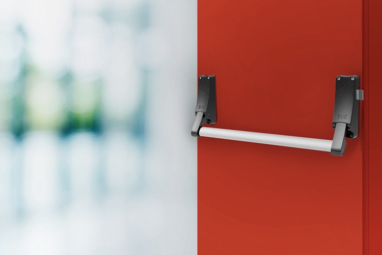 Acil durumları güvenlik altına alan panik barlar