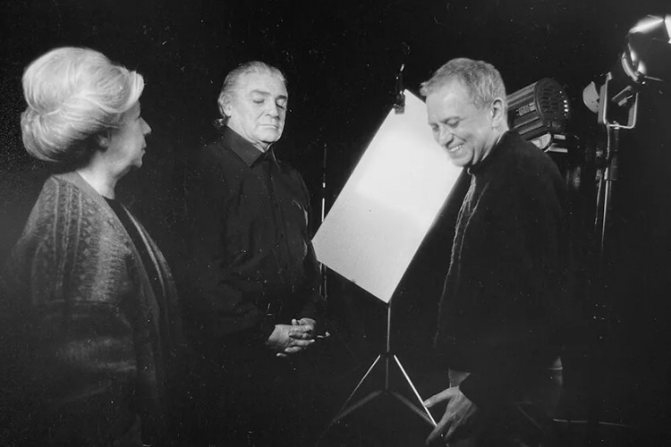 Grafik Tasarım Arşivi çalışmalarına başladı