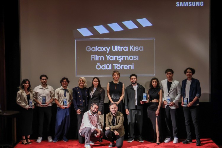 Galaxy Ultra Kısa Film Yarışması Ödül Töreni'nde genç yönetmen adayları ödüllerini aldı