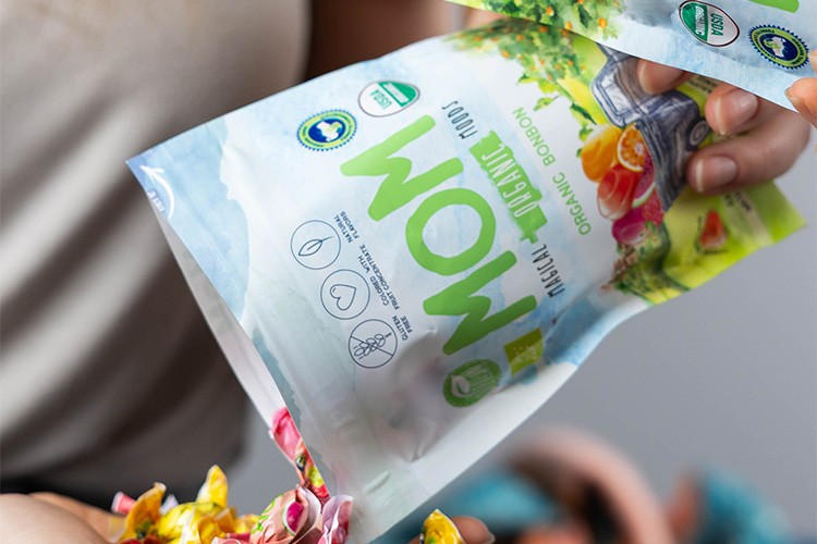 MOM Organik Bonbon sağlık ve lezzet tutkunlarıyla buluştu