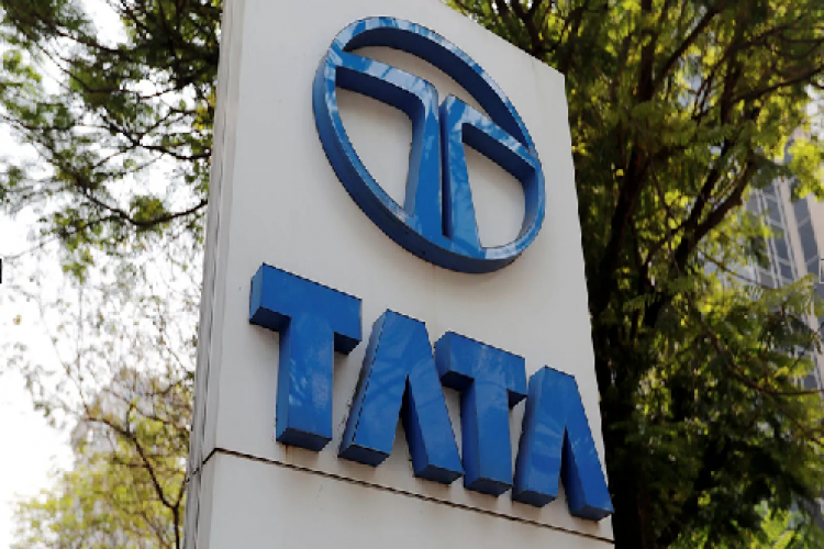 İngiltere'ye batarya fabrikası yatırımı yapacak