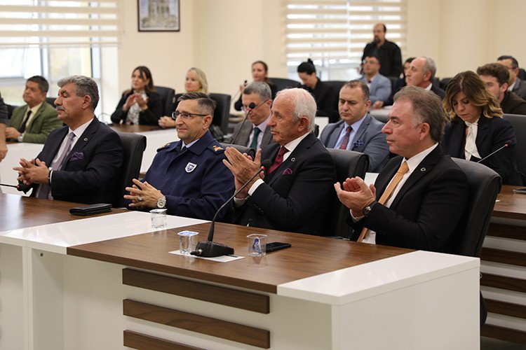 Sağlık eğitimine büyük destek