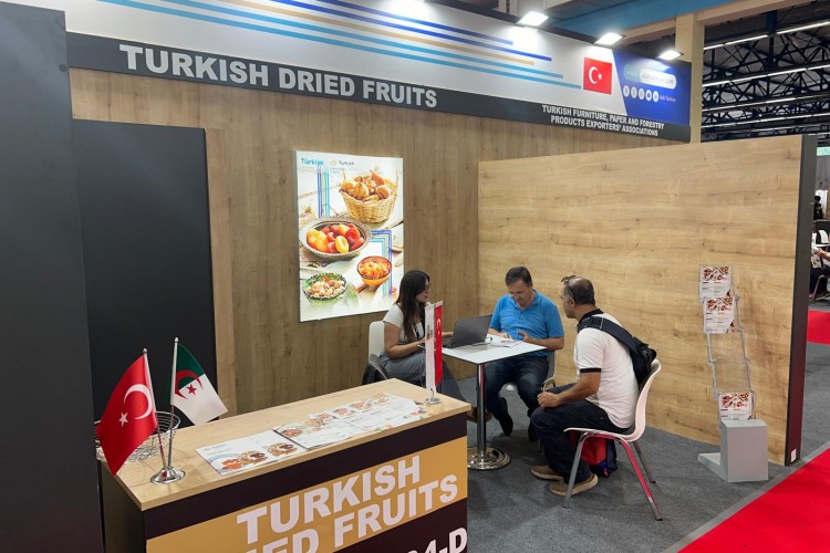 Cezayir'de Türk ürünlerine yoğun ilgi