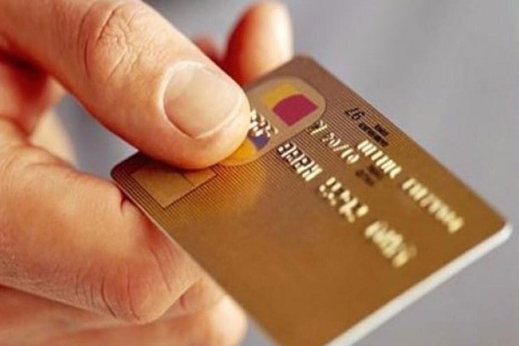 Kredi kartı faizine düzenleme