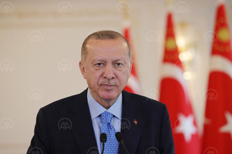 "Faiz, kur, enflasyon üçgenini kıracağız"