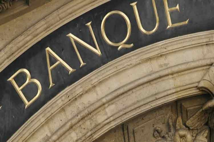 Avrupa bankaları faiz artışıyla ucuz mevduatı kaybediyor