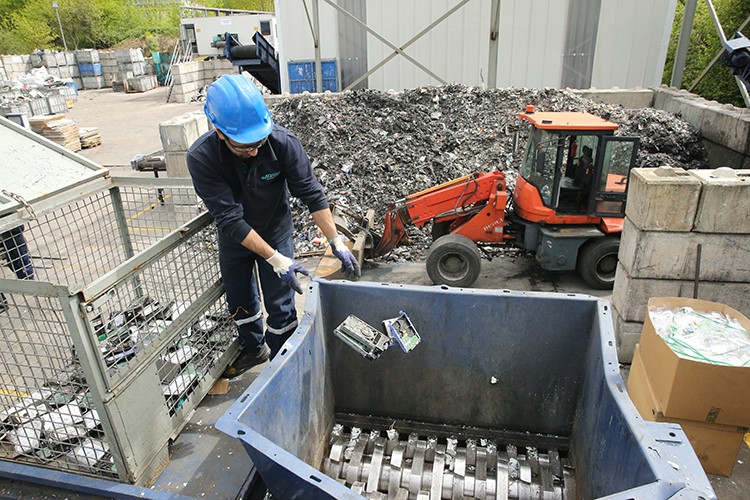 Elektronik atıktan kazanım