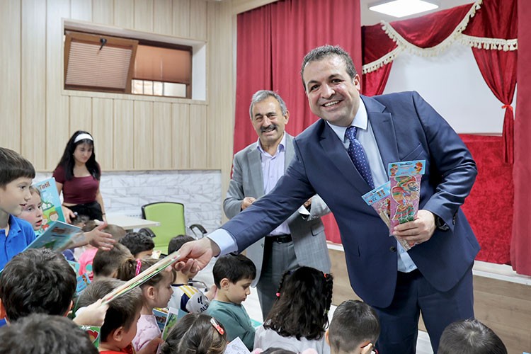 Karagöz Gölge Oyunu ile Çocuklara Enerji Tasarrufu Dersi