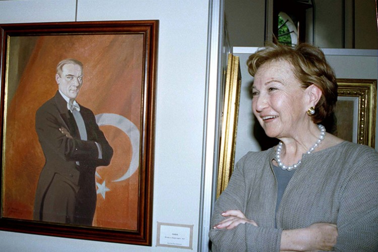 Suna Kıraç hayatını kaybetti