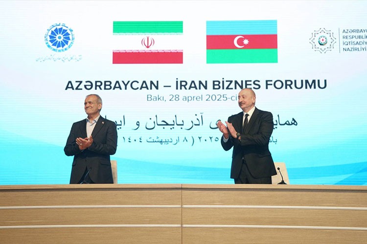 Azerbaycan-İran İş Forumu düzenlendi