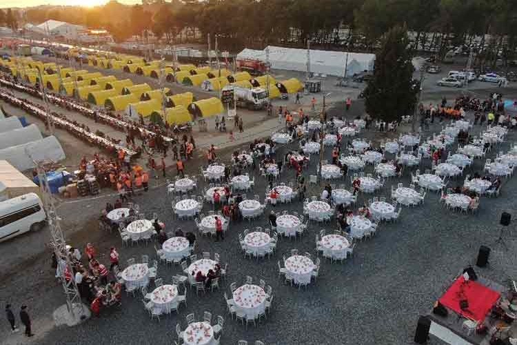 Hatay'da şehit yakınları ile gazilere iftar verildi