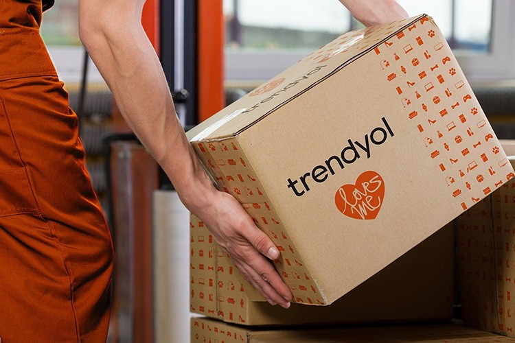 Perakendeye yön veren markalar arasına girdi