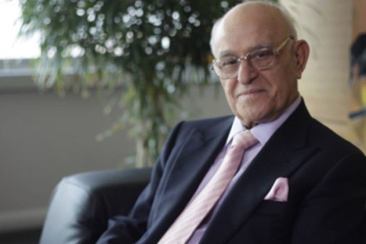 Şevket Sabancı vefat etti