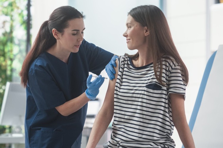 Zona aşılı kişiye özel sigorta hayata geçti