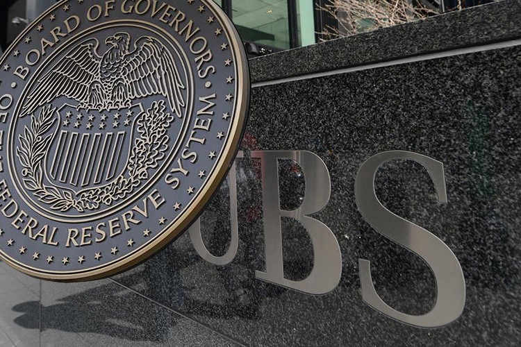 Fed'den UBS'ye 268,5 milyon dolar ceza