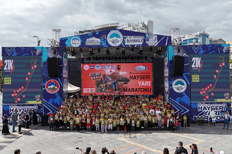 Kayseri'de "Çocuk Maratonu" ve "Baby Run" etkinliği düzenlendi