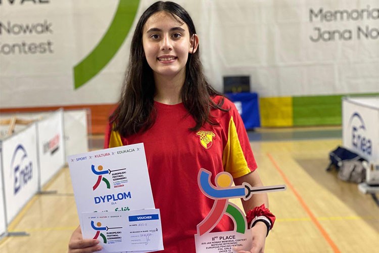 Madalya Rekortmeni Eskrimci Eylül'ün Hedefi 2032 Olimpiyatları