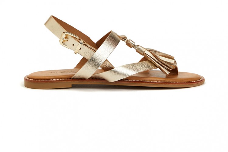 Yazın Vazgeçilmezleri; Terlik ve Sandalet