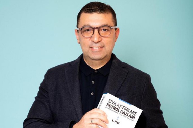 Mustafa Ergi'den rehber niteliğinde kitap