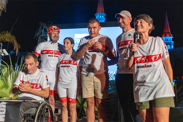 Üç Özel Sporcu ve Oğuz Ömür IRONMAN 70.3'te Limitleri Zorluyor!
