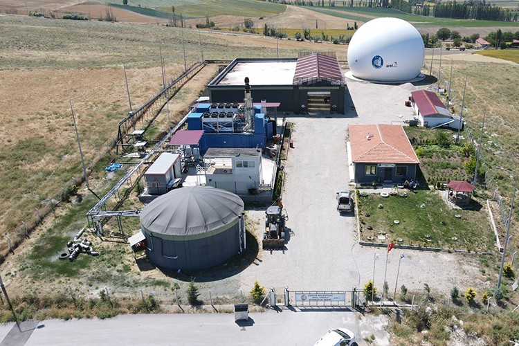 Evsel organik atıklar enerjiye dönüşüyor