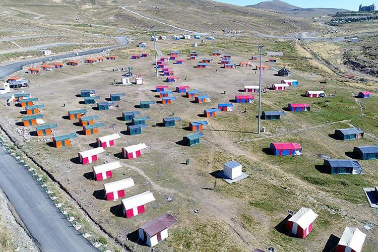 Dükkanlar kiralanacak