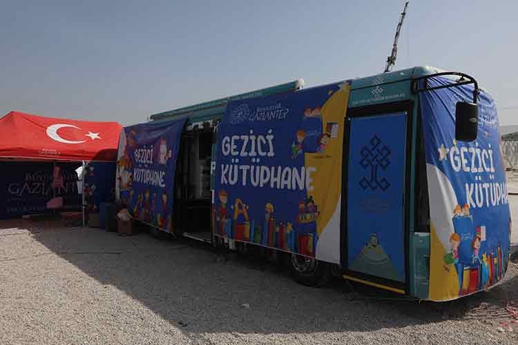 Gezici çocuk kütüphaneleri çocuklarla buluşuyor