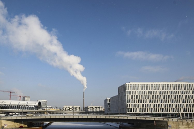 Ekonomi enstitüleri: Almanya'da altyapıyı modernize etmek için 600 milyar avroya ihtiyaç var