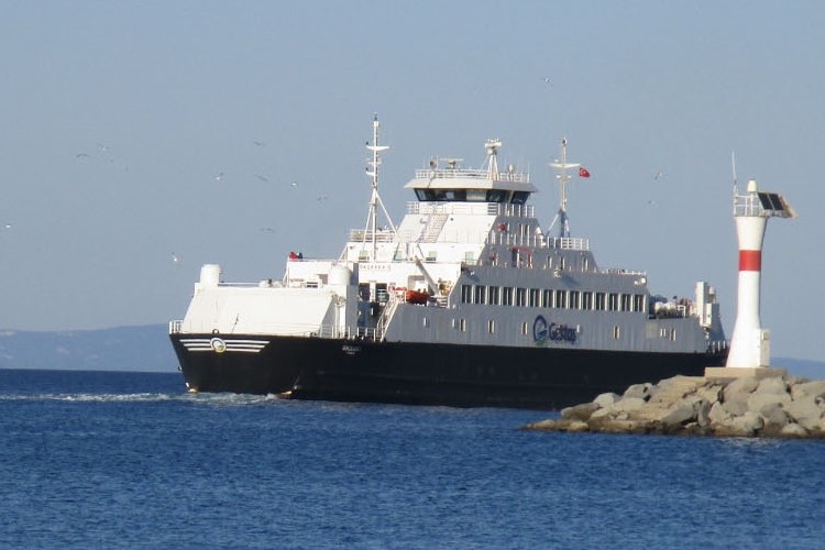 Gökçeada feribot hattında yarın bir gidiş-geliş seferi düzenlenecek