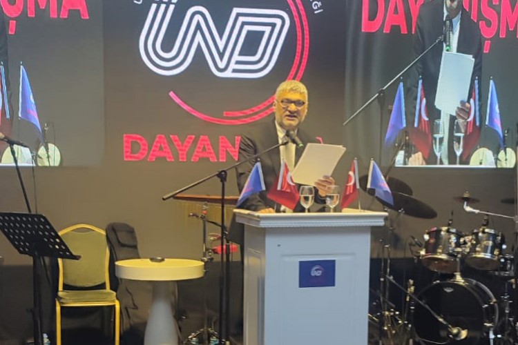 "Birbirimizi ezerek değil birlikte yol alacağız"