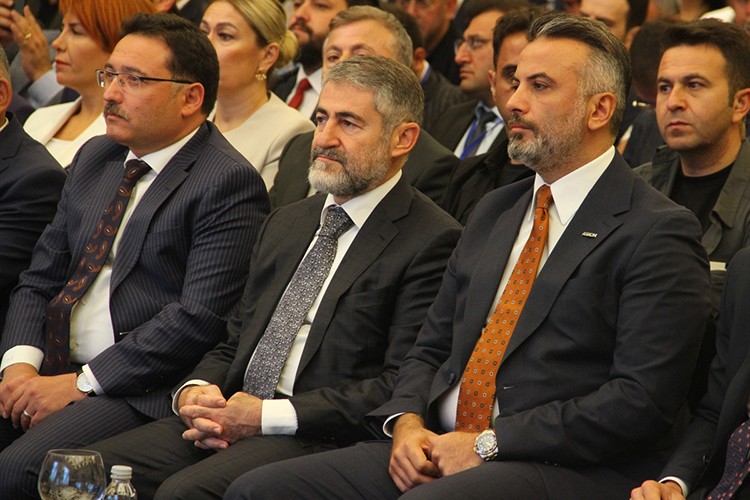 ""Bütçedeki güçlü görünümü devam ettirdik"