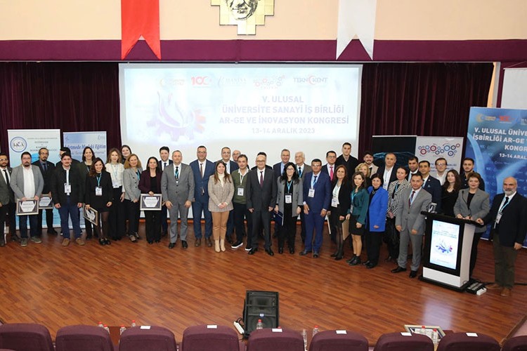 Ar-Ge ve İnovasyon Kongresi'ne Ana Sponsor Oldu