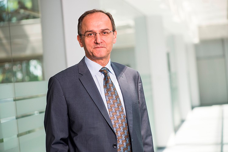 Fabrika turlarıyla bağış...