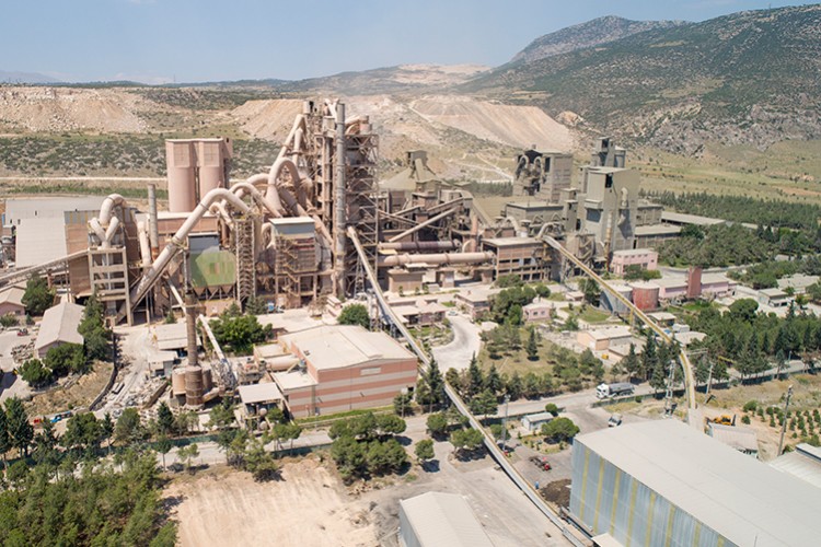 OYAK Çimento kireç üretim faaliyetlerine başladı