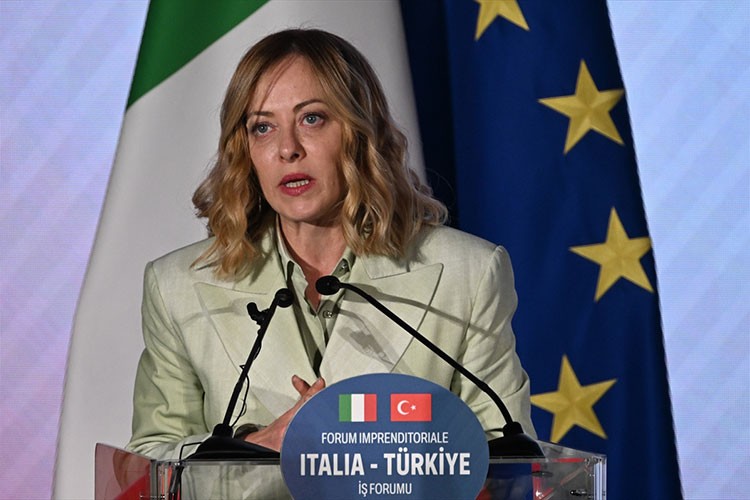 "Bugünü yeni bir başlangıç olarak değerlendiriyorum"