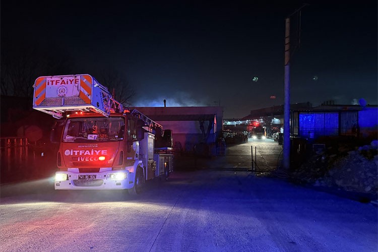 Kocaeli'de gaz dolum tesisinde sızıntı
