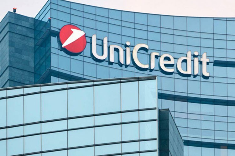 UniCredit'in Yapı Kredi'deki paylarının devrine izin çıktı