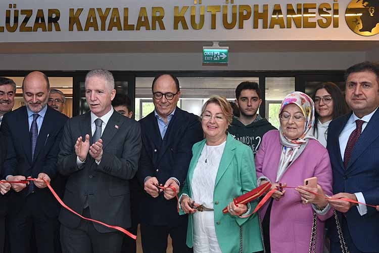 Kadıköy Anadolu Lisesi Kütüphanesi, Kayalar Ailesi Desteğiyle Yenilendi