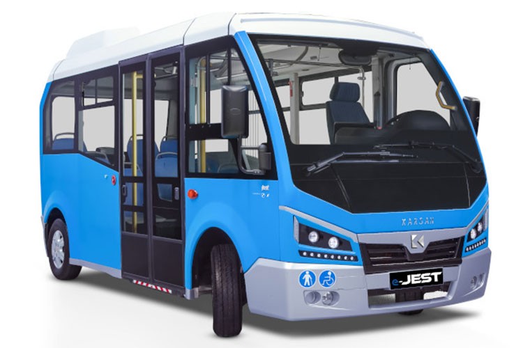 Karsan 10 bininci minibüs modeli JEST'i üretti